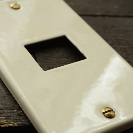 Switch plate 6口