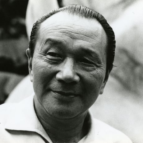 岡本太郎 サイコロ椅子