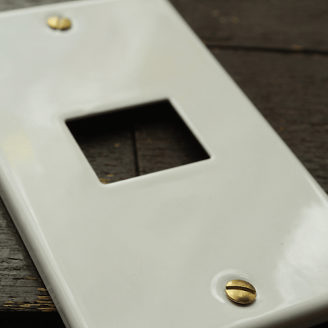 Switch plate 6口