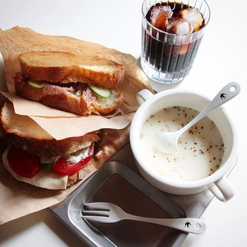 TSUBAME Flatware（小）White | GLOCAL STANDARD PROD