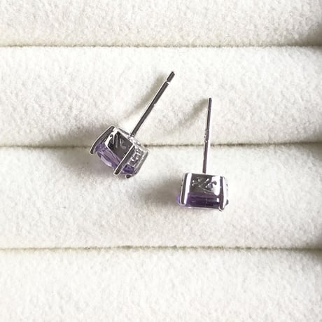 天然石アメジスト　オーバル　ピアス
