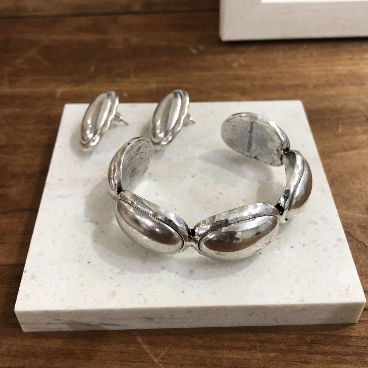 Nothing And Others/ナッシング アンド アザーズ Oval Bangle |...
