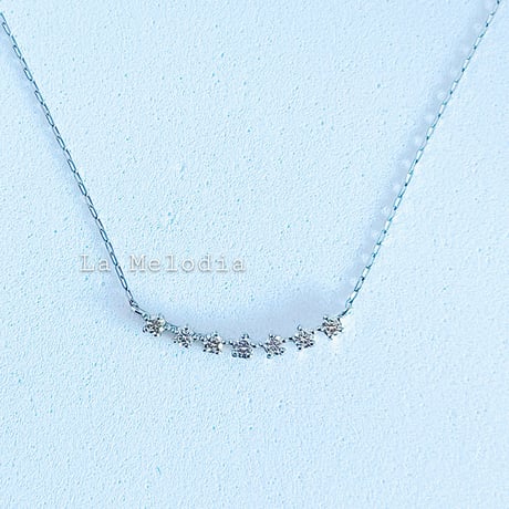 Pt900天然ダイヤモンド 0.10カラット　ネックレス　ライン　スマイル　ネックレス　プラチナ900　0.10ct