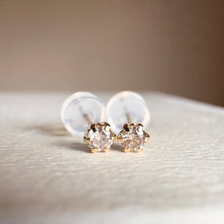 K18 18金イエローゴールド　天然ダイヤモンド0.14ct ピアス　天然ダイヤモンド