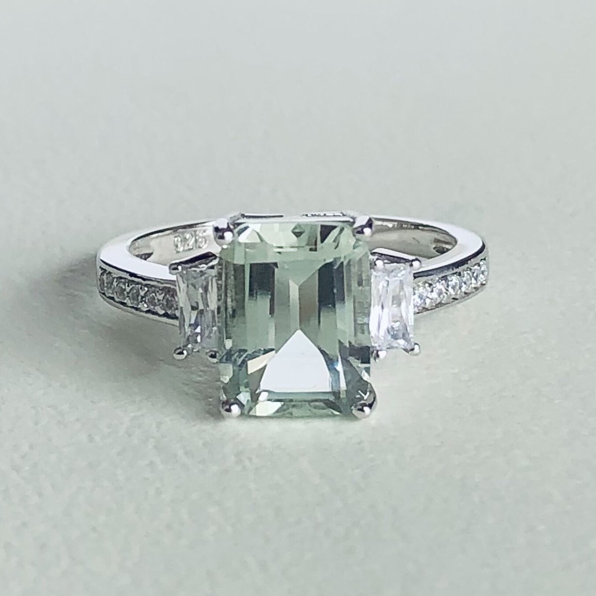 11号グリーンアメジストスパイクセッティングリング 11号グリーンアメジストスパイクセッティングリング - メルカリ