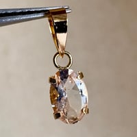 K18 天然石モルガナイト　ペンダントトップ　oval 18金 morganite