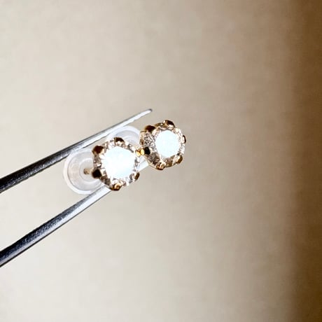 【スペシャルセール☆】 K18 18金イエローゴールド　天然ダイヤモンド　AAグレード 0.40ct ピアス　diamond 2