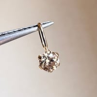K18YG 天然ダイヤモンド 0.11ct チャーム　ペンダントトップ　dia 2