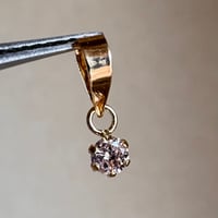 K18YG 希少☆天然ピンクダイヤモンド　0.07ct ペンダントトップ　18金イエローゴールド