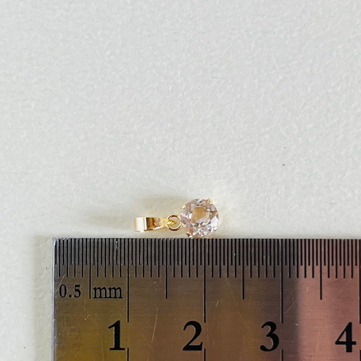 K18 希少 天然インペリアルトパーズ ペンダントトップ レア ラウンド