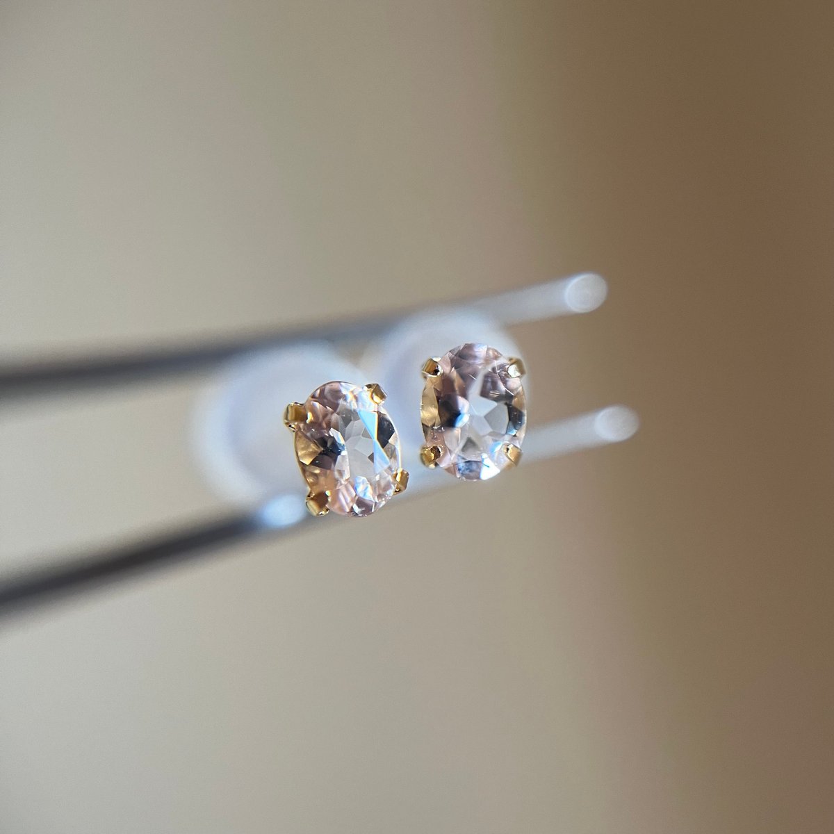 K18 天然石モルガナイト ピアス オーバル18金 morganite | La Melodia