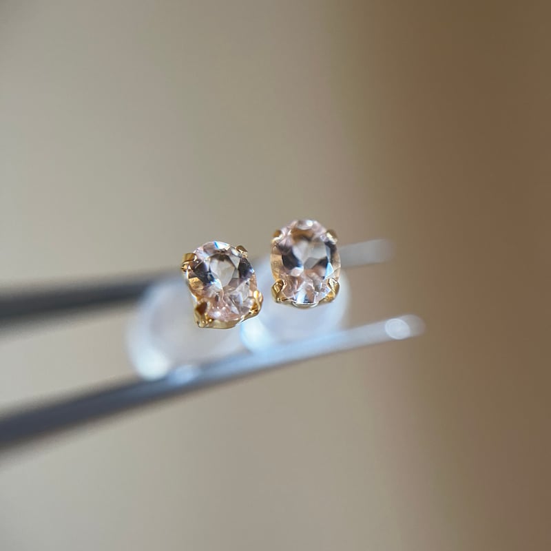 K18 天然石モルガナイト ピアス オーバル18金 morganite | La