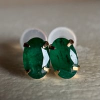 K18 天然石エメラルド ピアス　18金イエローゴールド　emerald  oval