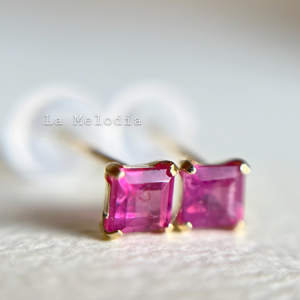 タイムセール☆】 K18 天然石ルビー スクエア ピアス 18金イエロー