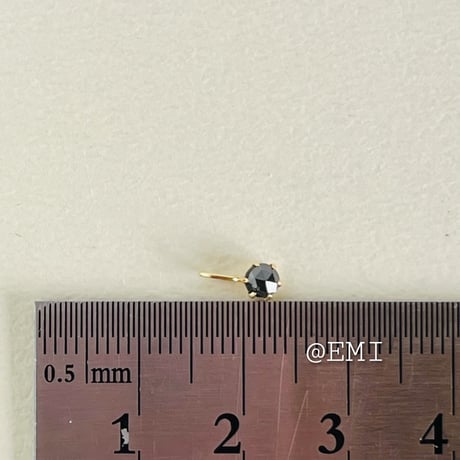 K18 天然ブラックダイヤモンド 0.20ct チャーム　ペンダントトップ