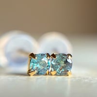 Pt900 モアッサナイトダイヤモンド H&C 0.80カラット ピアス