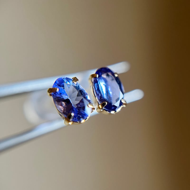 K18 天然石アレキサンドライトoval希少　レア　ペンダントトップ　18金 3 K18 天然石アレキサンドライトoval希少 レア ペンダントトップ