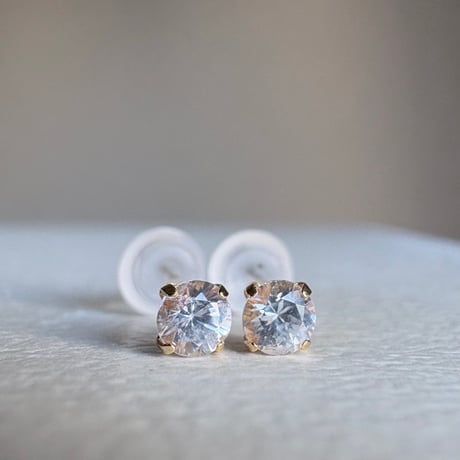 K18 天然ホワイトサファイア ラウンドピアス 無色 18金YG