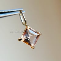 K18 天然石エメラルド ペンダントトップ オーバル 18金イエロー