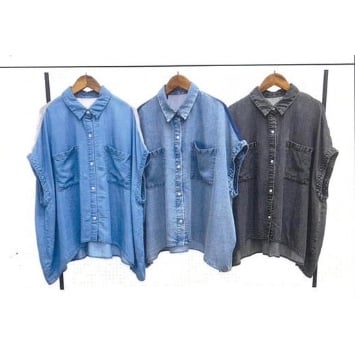 シニカルデニムシャツ　美品 店頭 シニカル 512-95113 デニムシャツブラウス（20250313