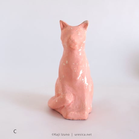 伊津野果地「Pink Diverse Cats」