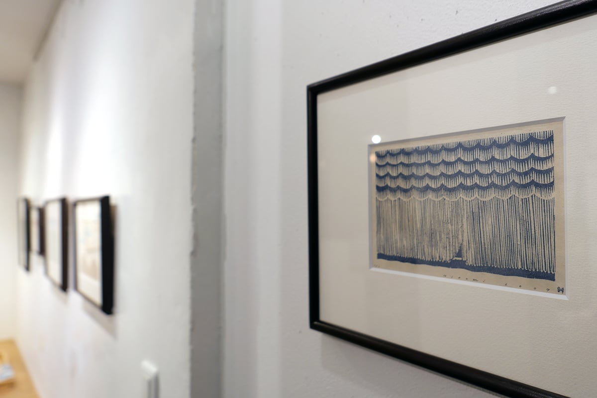 平岡瞳 木版画「空とおく」29 | URESICA