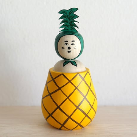 菅原しおん「パイン」こけし