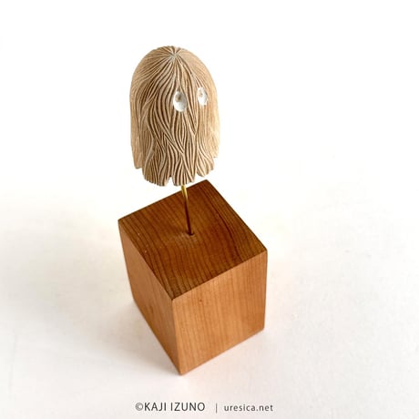 伊津野果地「A Tiny Hairy One」
