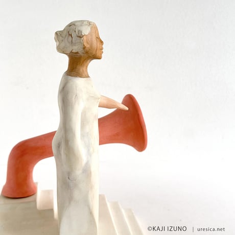 伊津野果地「FOG HORN 霧笛」