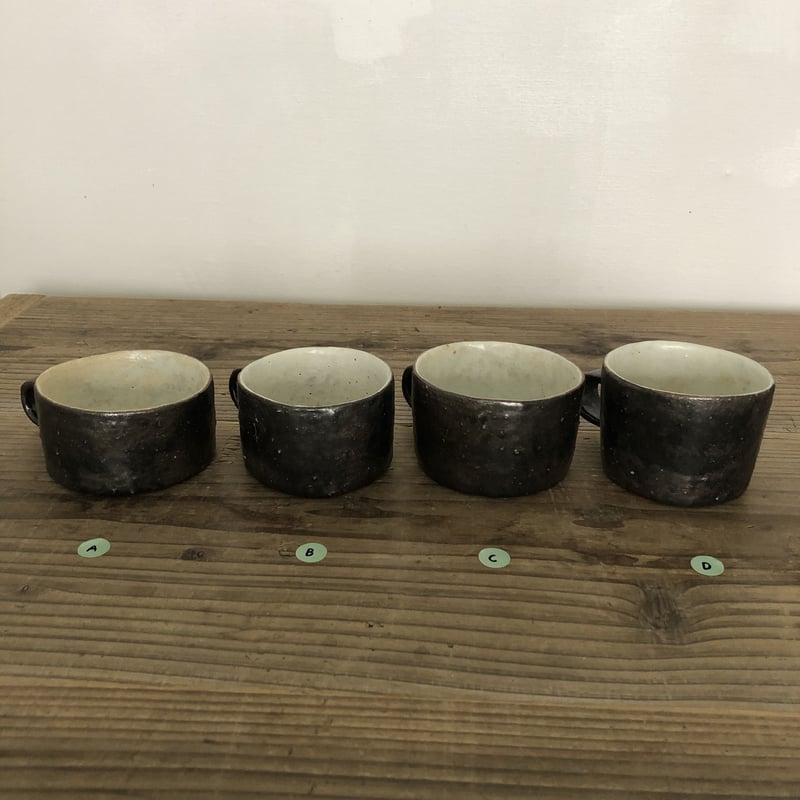 石原多見子 作品 No.72 マグカップ | URESICA