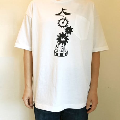オカダン・グラフィック「はぐるまらいおん」Tシャツ