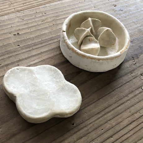 石原多見子　作品 No.42／No.60