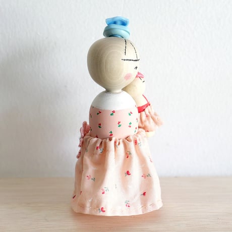 杉浦さやか「リカちゃんとわたし」こけし
