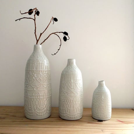 sen／Doily vase