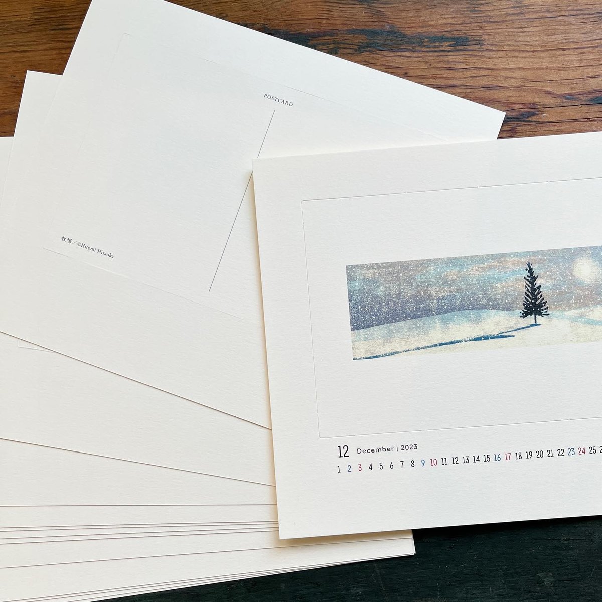 平岡瞳 卓上カレンダー2023 | URESICA