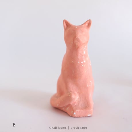 伊津野果地「Pink Diverse Cats」