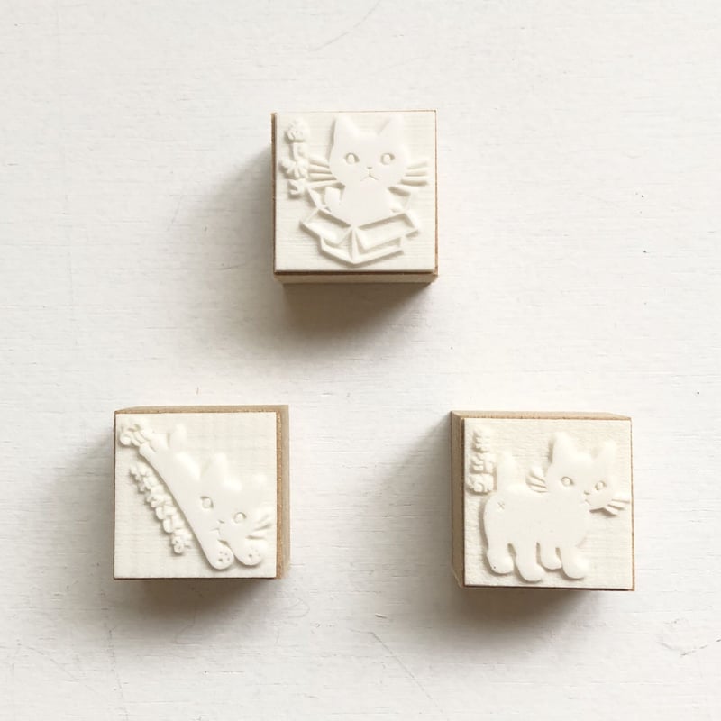 坂本千明 猫スタンプ | URESICA