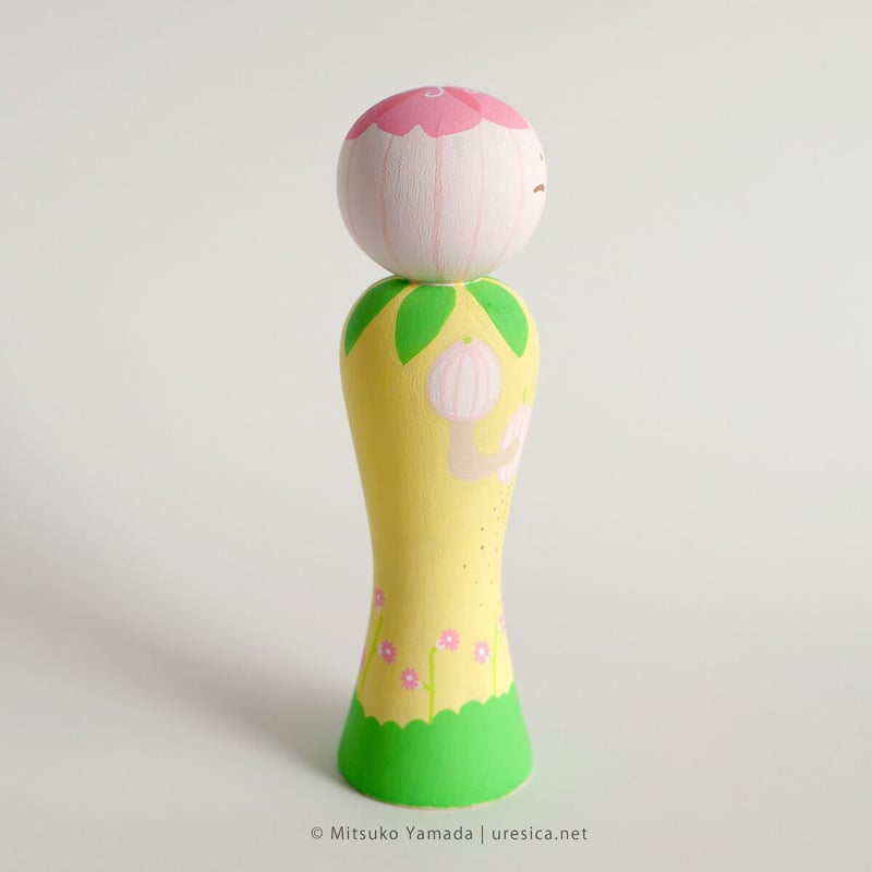 山田美津子「フクロナデシコちゃん」こけし | URESICA