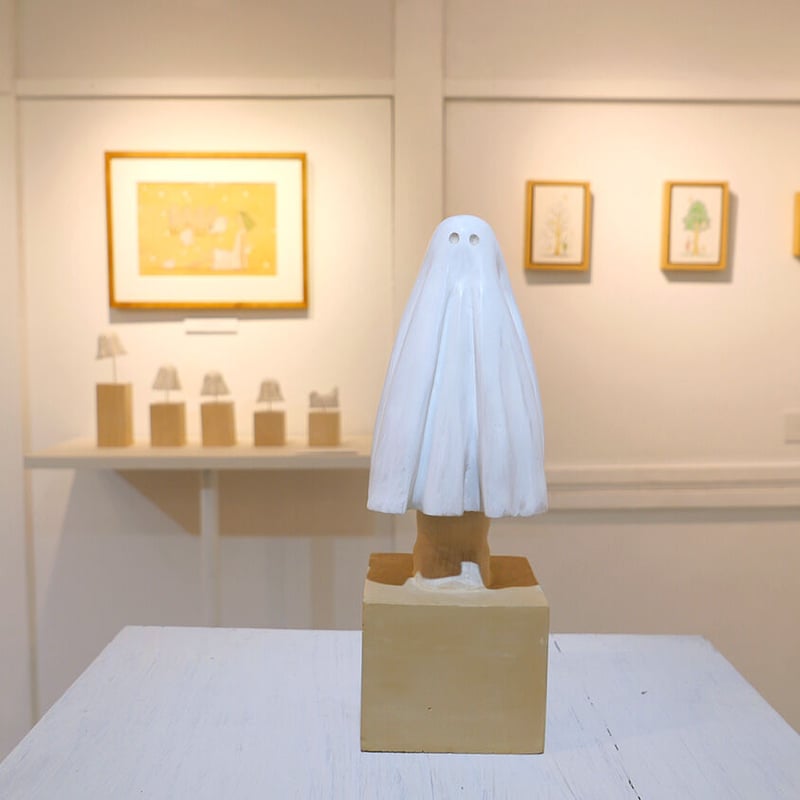 伊津野果地 木彫作品 「Me and My Ghost」 | URESICA