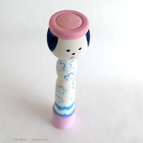芳野　ワンこけし