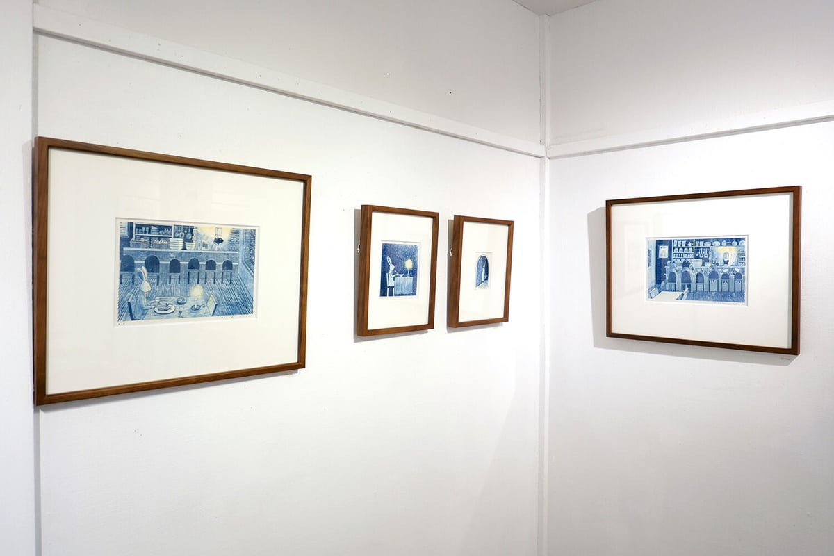 平岡瞳 版画「まっくろいたちのレストラン」 06 | URESICA 平岡瞳 版画「まっくろいたちのレストラン」 06 | URESICA