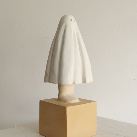 伊津野果地　木彫作品 「Me and My Ghost」