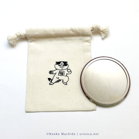 町田尚子　缶バッジミラー