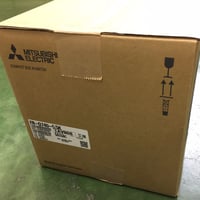 三菱 FR-D740-5.5K FREQROL-D700シリーズ 三相400V