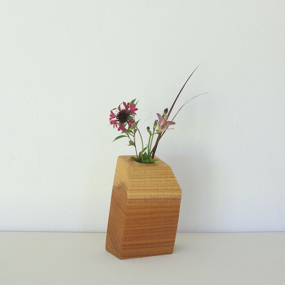 天然木 ケヤキ 欅 花瓶 インテリア きれいな木目 天然木 ケヤキ 欅 花瓶 インテリア きれいな木目 天然木の花瓶 ケヤキ