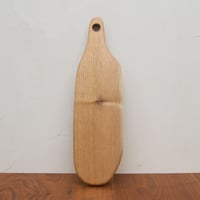 CBHK_200ひとつひとつ形が違うカッティングボード　(クルミ材)