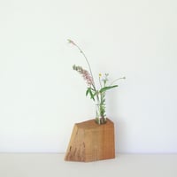 FV-4 木のフラワーベース（チェリー材）