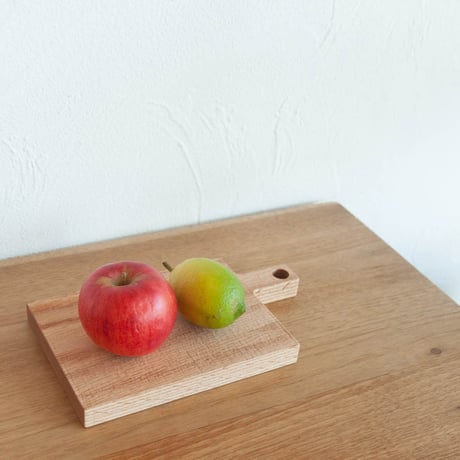 小さいカッティングボード オーク材