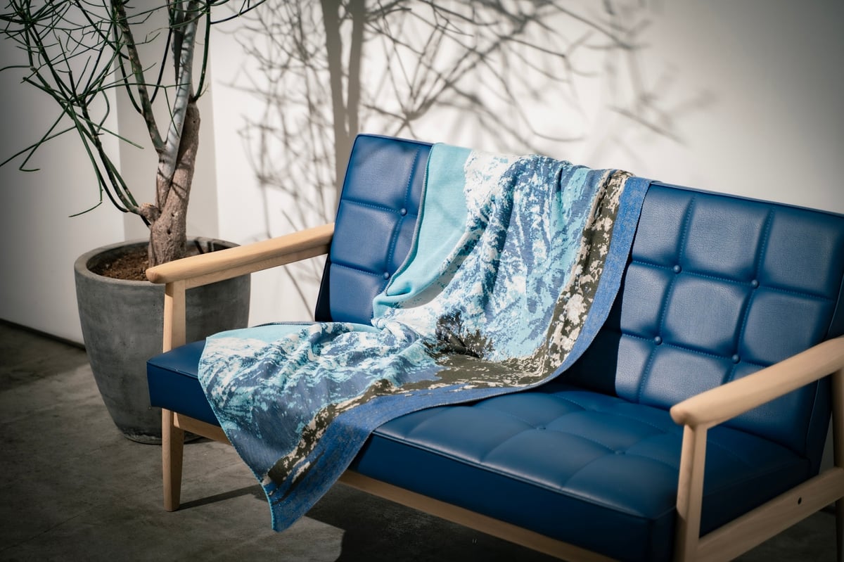 JW ブランケット 青峰 フォトブランケット【雨晴海岸から望む立山連峰】 190cm×70cm | SUZU