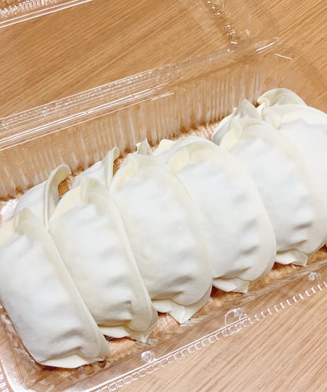 【テンホウのぎょうざ（パック入り/冷凍生）】1パック [2人前/12粒]（シナモン・八角入り）